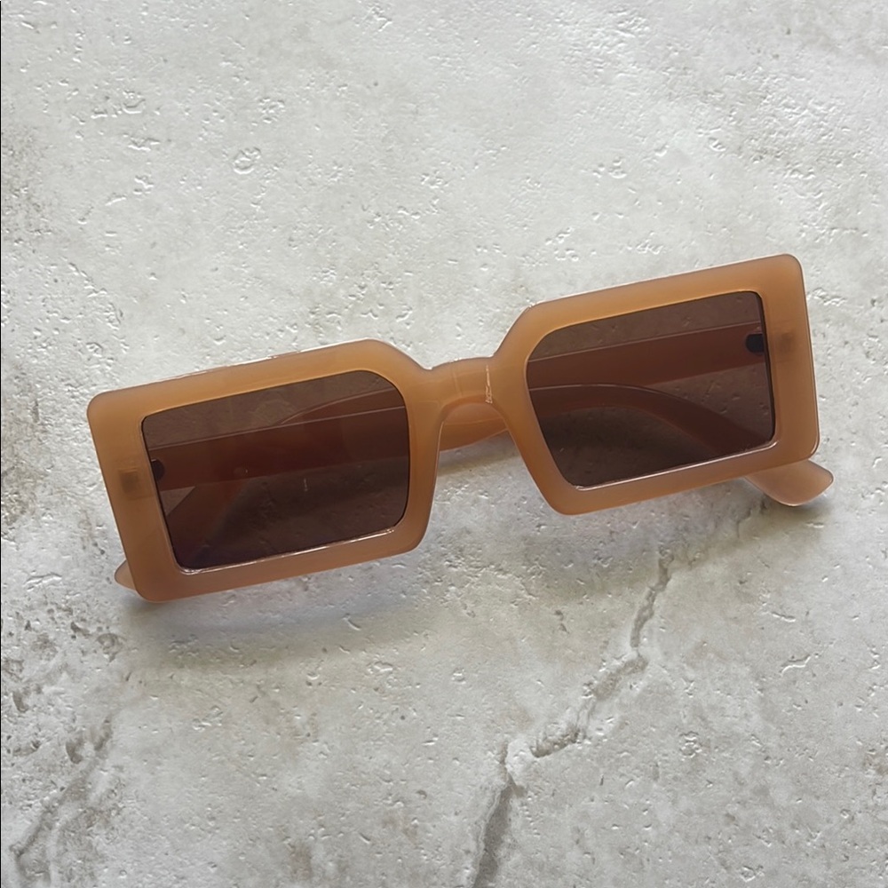 Brown sunglasses